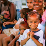 Plus de 10 millions d’enfants protégés contre la poliomyélite dans le cadre de campagnes transfrontalières coordonnées en Angola, en RDC et en Namibie